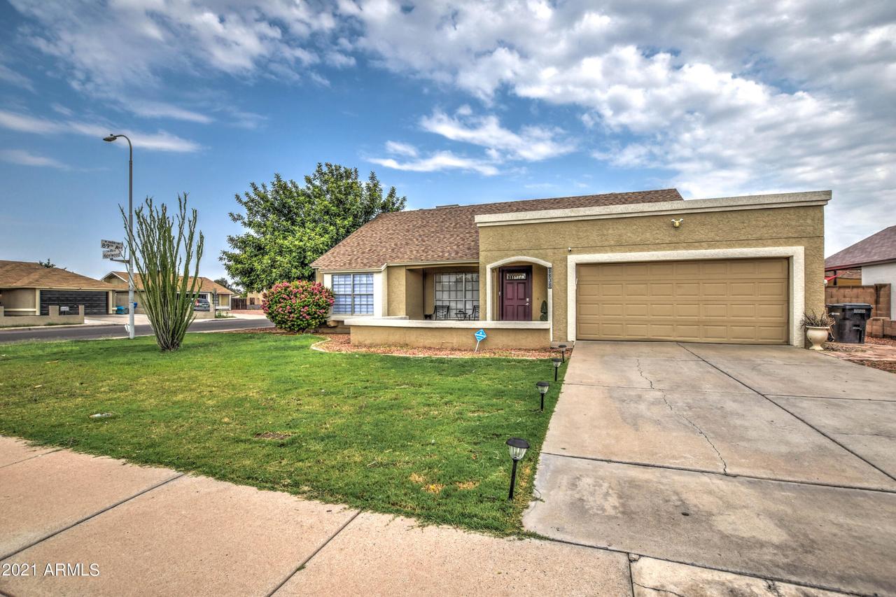 8838 W Hazelwood St., Phoenix, AZ 85037