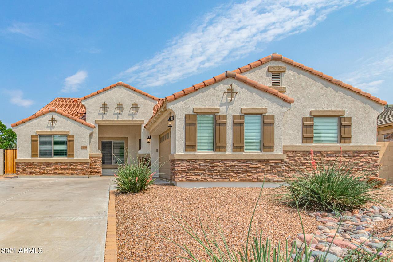 2634 E Bear Creek Ln., Phoenix, AZ 85024