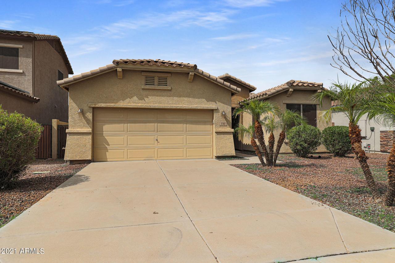 2202 W Agrarian Hills Dr., Queen Creek, AZ 85242