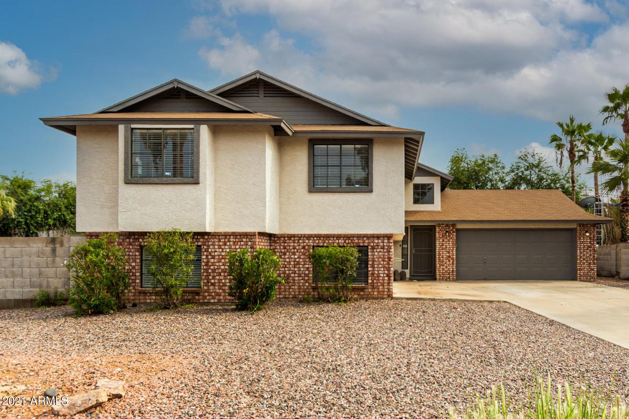 5031 E Adobe St., Mesa, AZ 85205