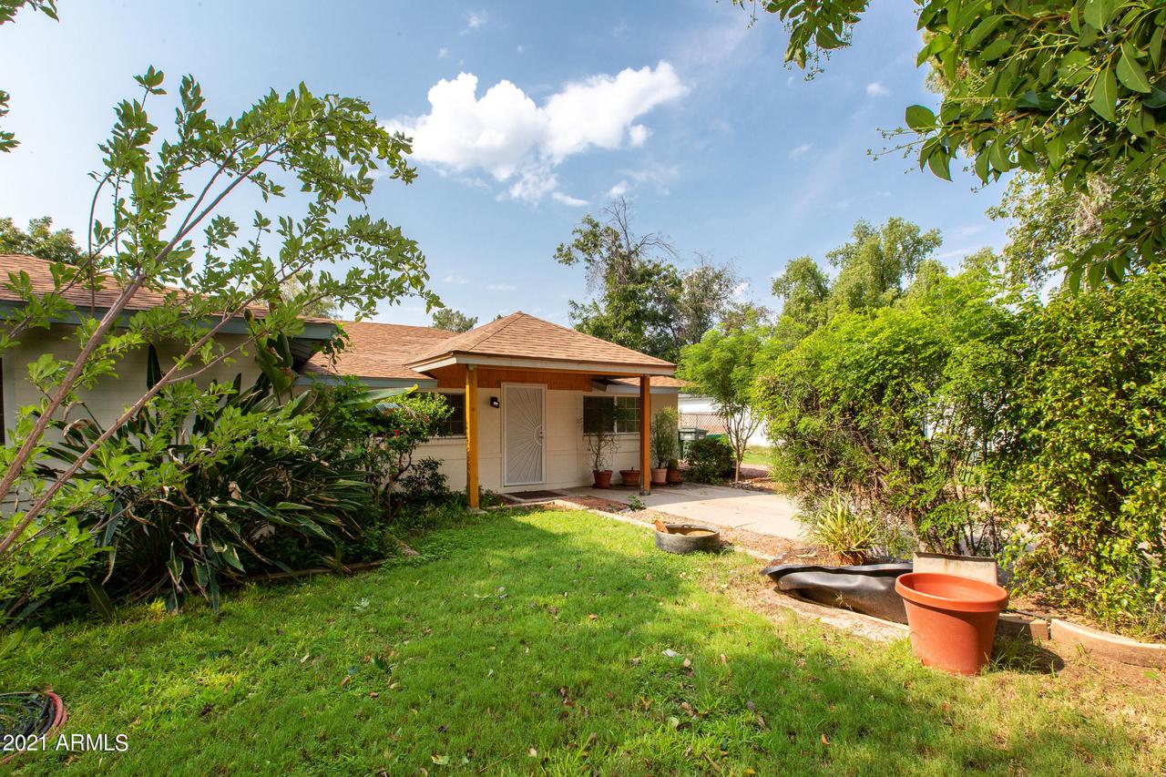 3217 W Orangewood Ave., Phoenix, AZ 85051