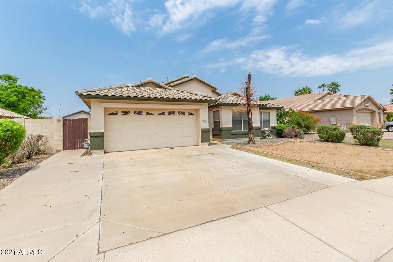 2402 E Morelos St., Chandler, AZ 85225