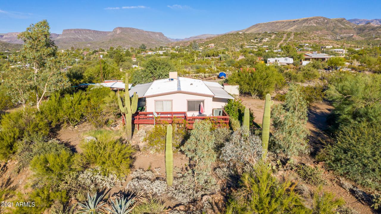 20100 E Wagon Wheel Cir., Black Canyon City, AZ 85324