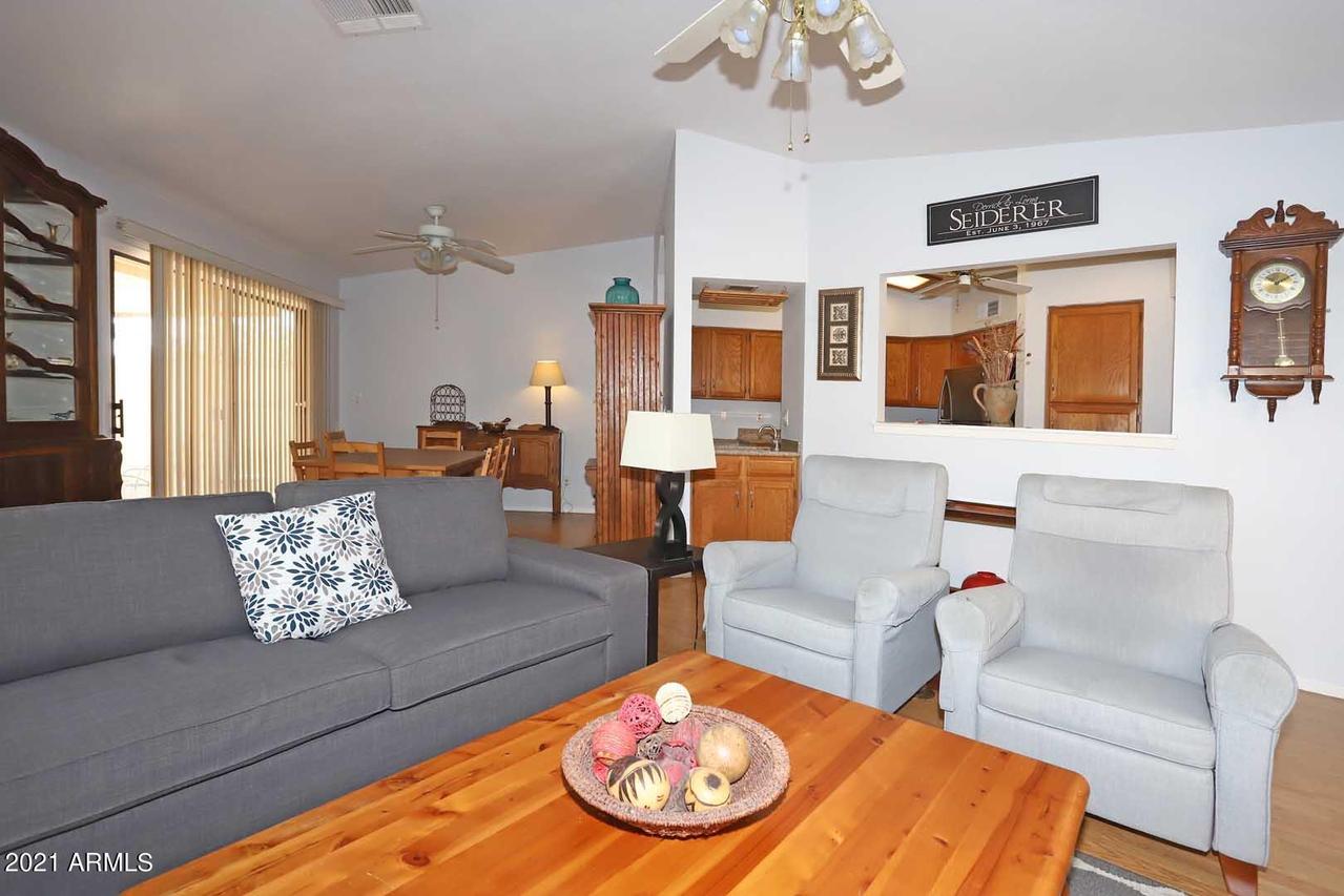 12333 S Shoshoni Dr., Phoenix, AZ 85044