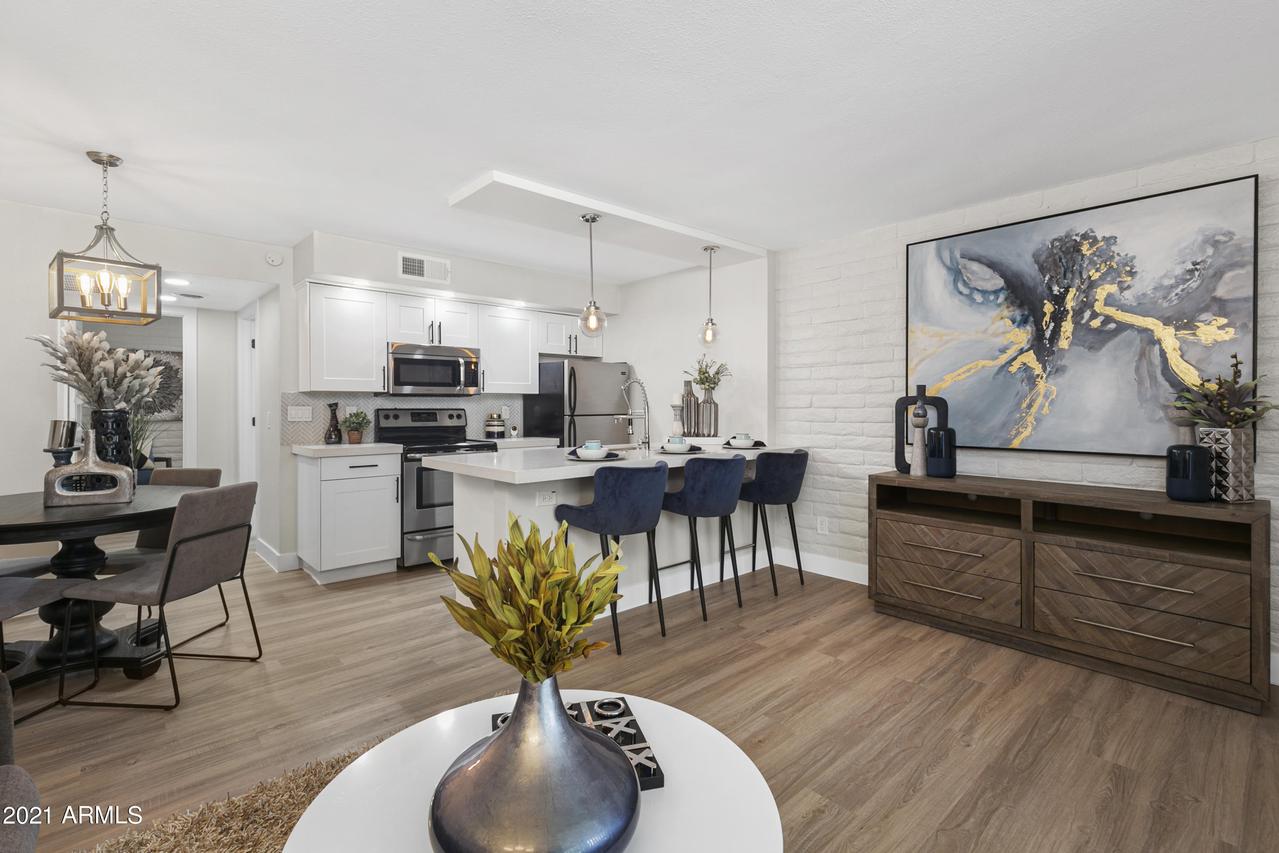 3737 E Turney Ave. #136, Phoenix, AZ 85018