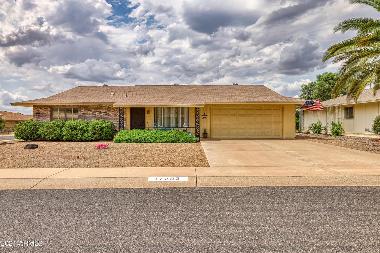17202 N Calico Dr., Sun City, AZ 85373