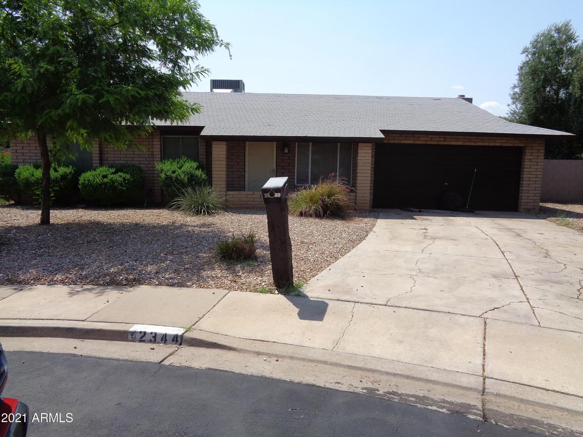 2344 S Davis Circles, Mesa, AZ 85201