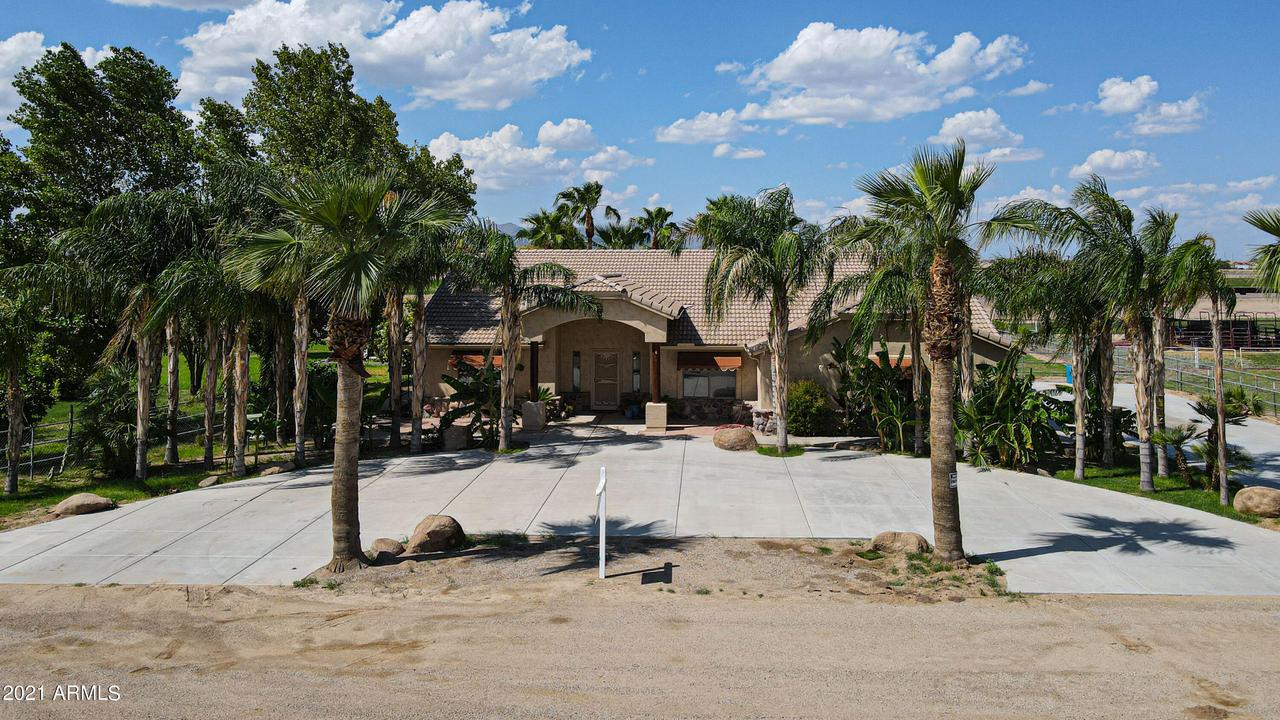 22834 W Shumway Farm Rd., Buckeye, AZ 85326