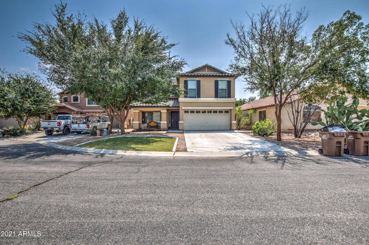 1101 E Taylor Tr., San Tan Valley, AZ 85143
