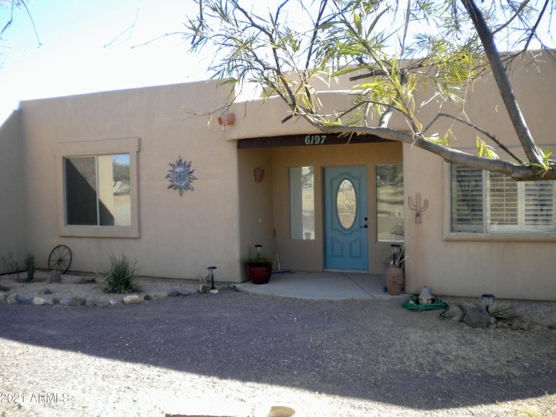 6197 S Calle De La Rosa, Hereford, AZ 85615