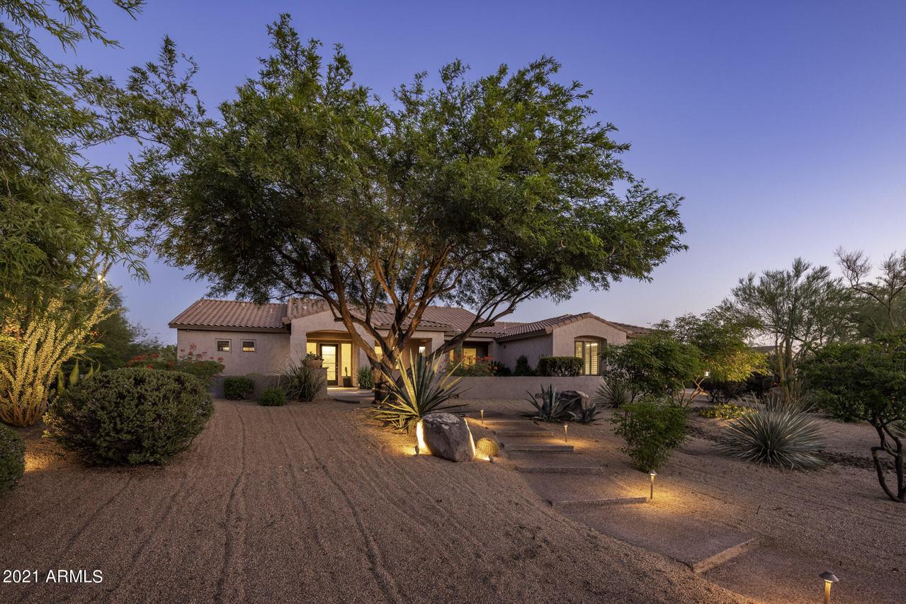 5761 E Hedgehog Pl., Scottsdale, AZ 85266