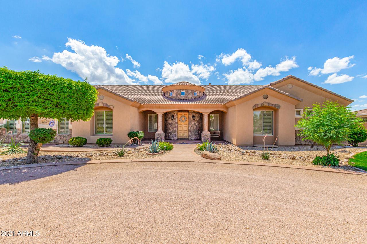 21091 E Pummelos Rd., Queen Creek, AZ 85142
