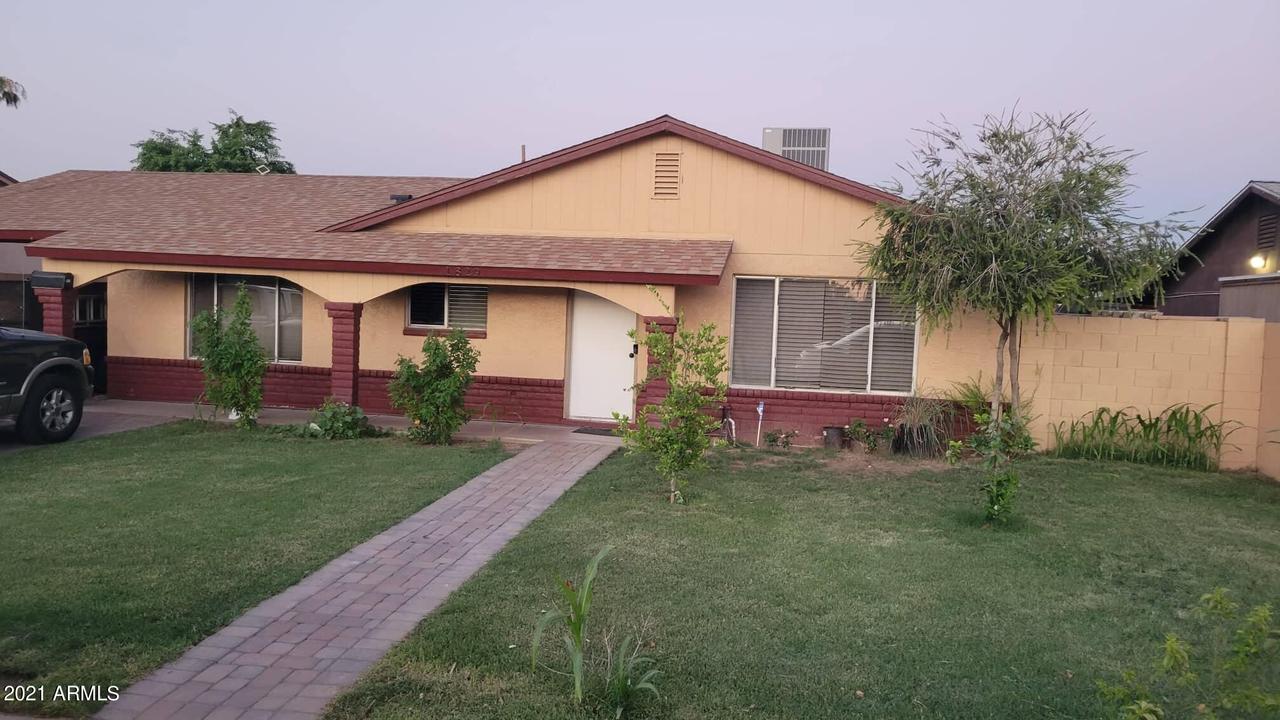 1829 N 54th Ln., Phoenix, AZ 85035