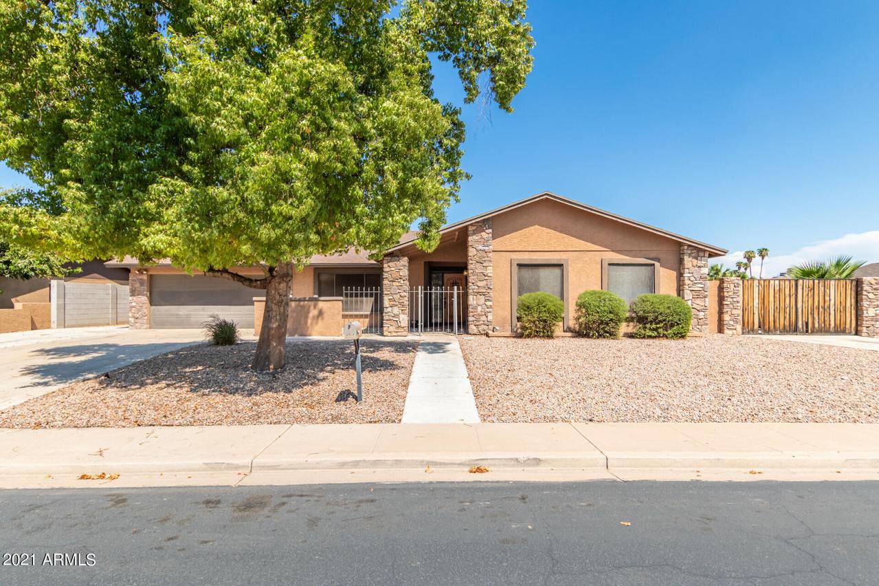 2923 S Cherry Cir., Mesa, AZ 85210