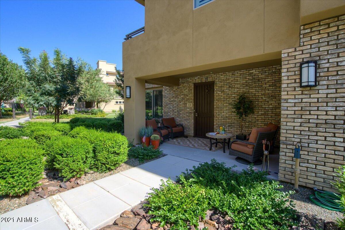17850 N 68th St. #1136, Phoenix, AZ 85054