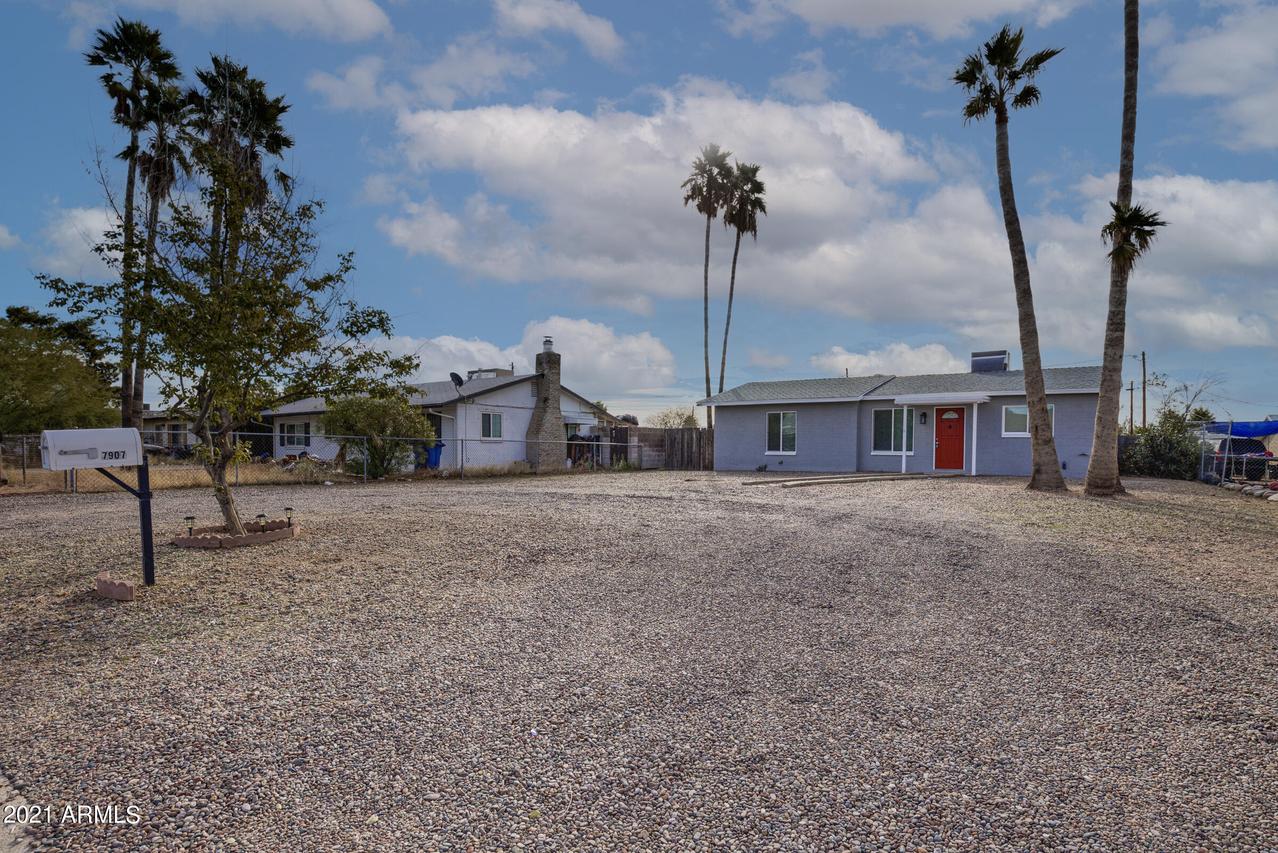 7907 E 4th Ave., Mesa, AZ 85208