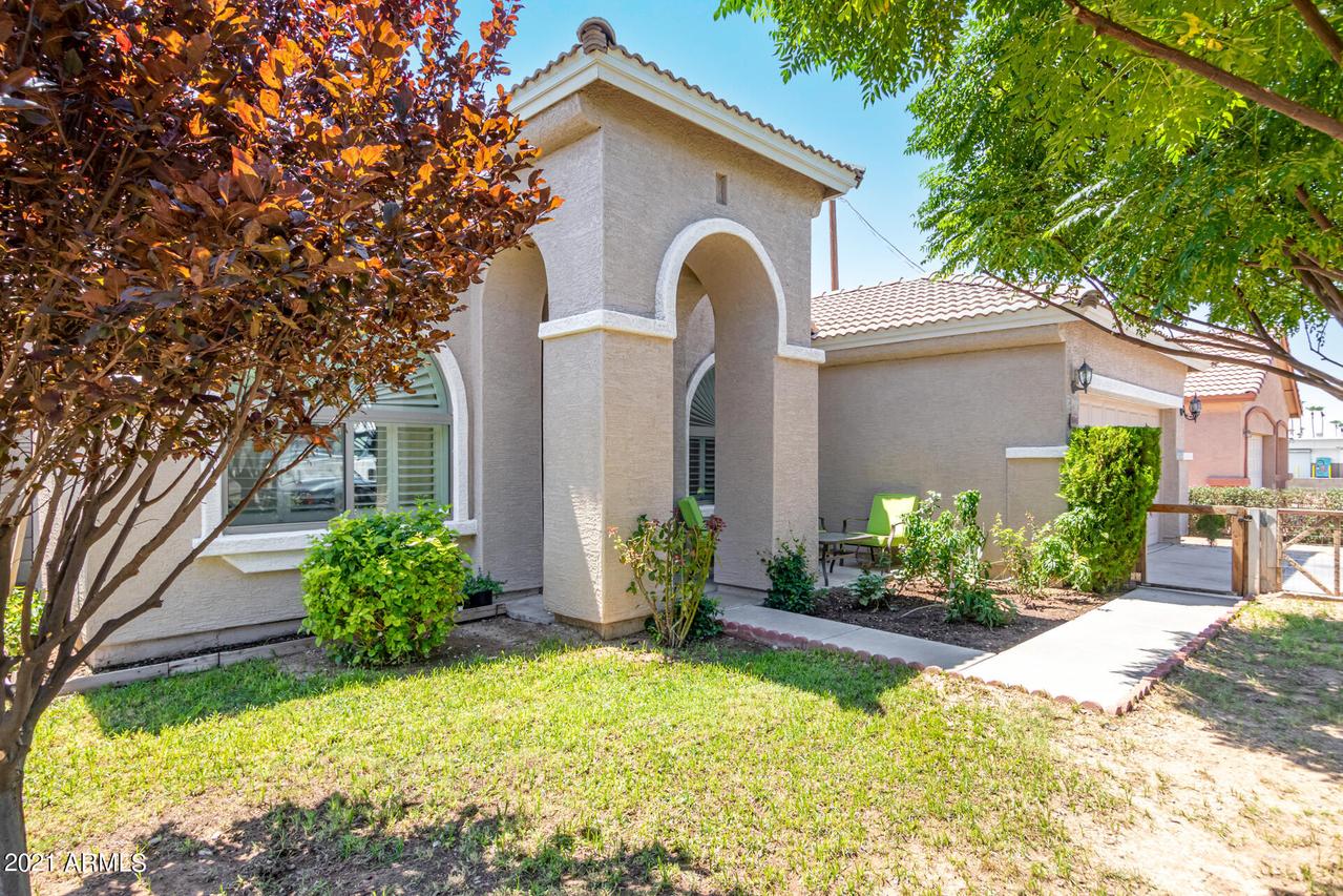 5045 W Orangewood Ave., Glendale, AZ 85301