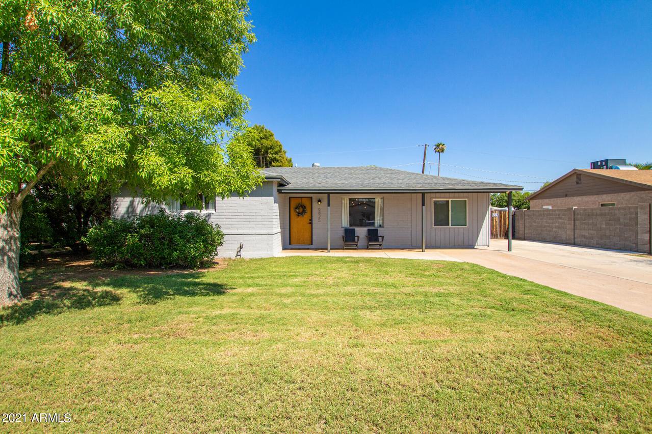 6825 N 10th Pl., Phoenix, AZ 85014