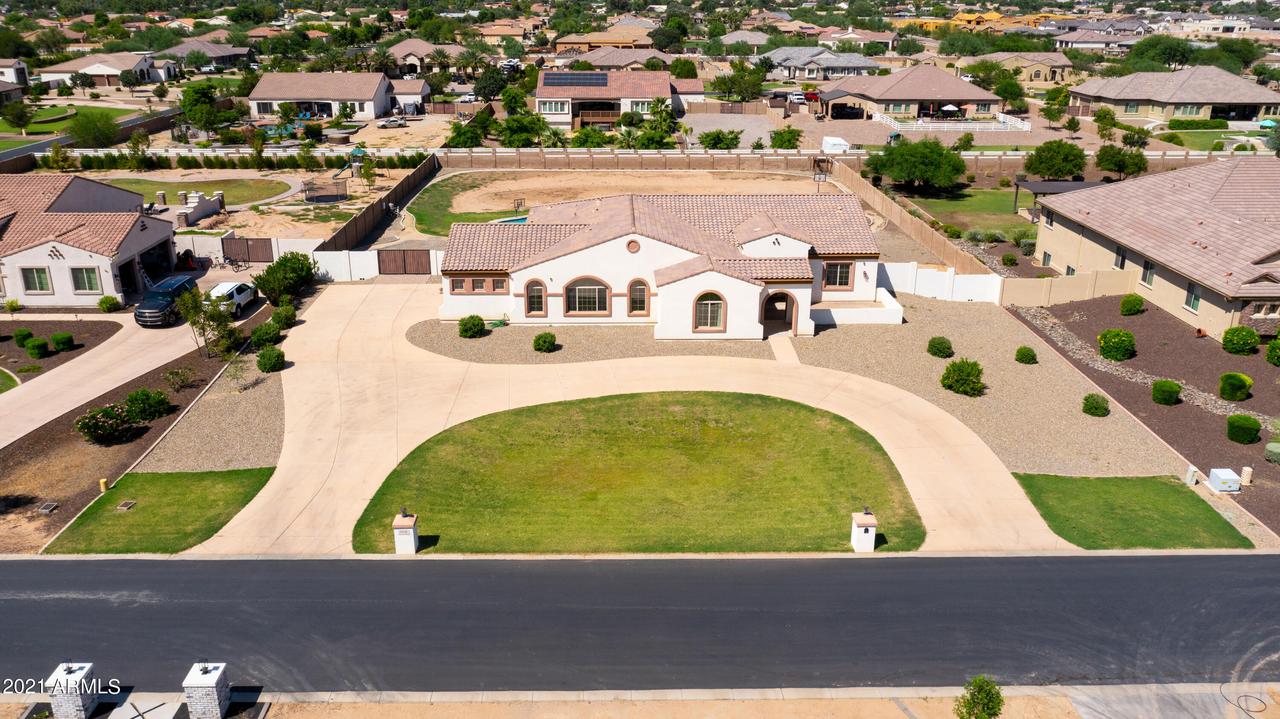 19542 E Country Meadows Dr., Queen Creek, AZ 85142