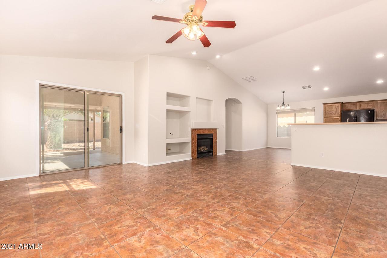 46027 W Tucker Rd., Maricopa, AZ 85139