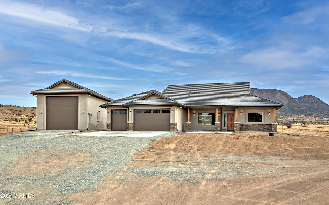 9965 N Martingale Way, Prescott Valley, AZ 86315