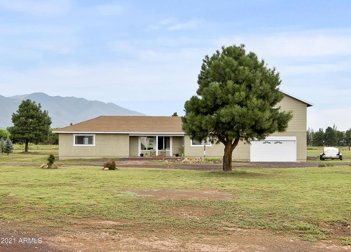 8620 Silver Valley Rd., Flagstaff, AZ 86004