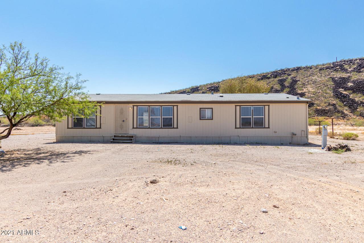 38641 W Salome Hwy., Tonopah, AZ 85354