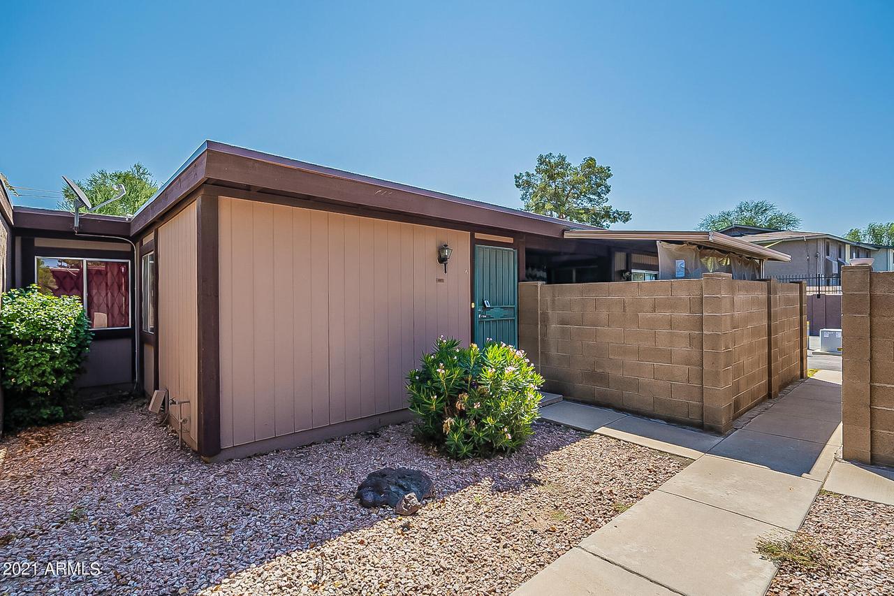 1839 E Kirkland Ln. #B, Tempe, AZ 85281