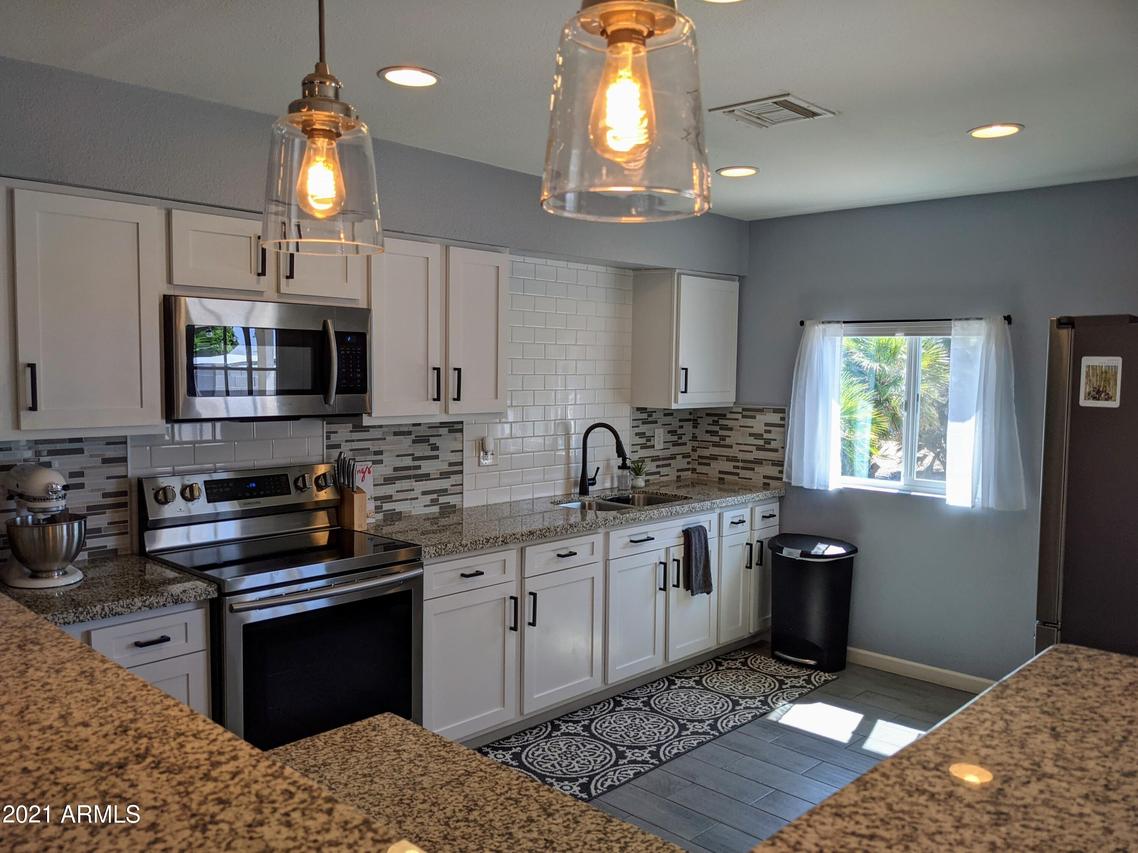 6622 S 44th St., Phoenix, AZ 85042