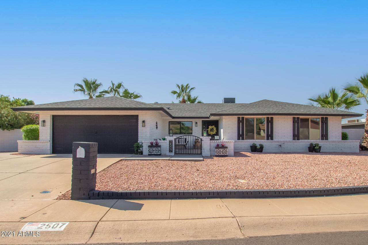 2507 W Straford Dr., Chandler, AZ 85224