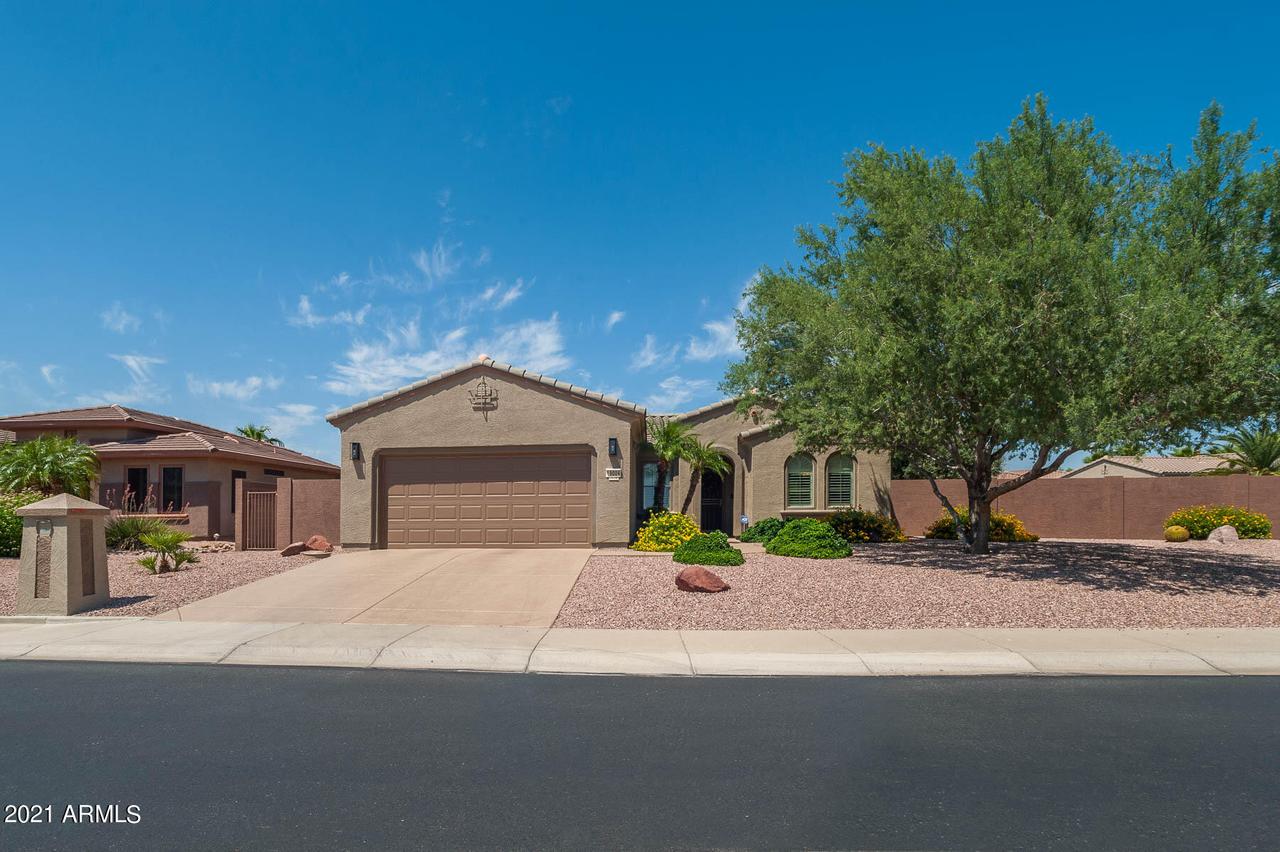 19004 N Alameda Dr., Surprise, AZ 85387