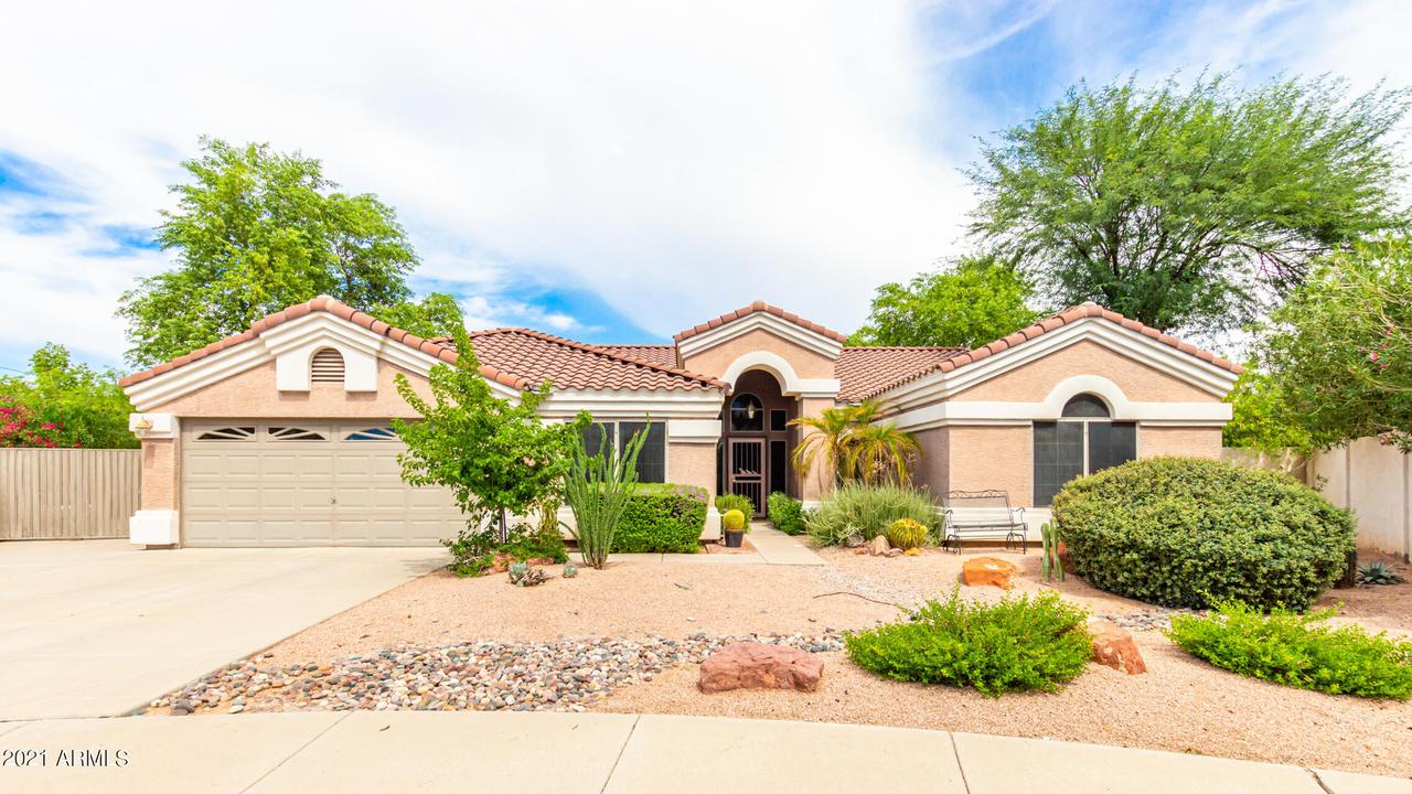 1225 S Quail Ct., Gilbert, AZ 85233