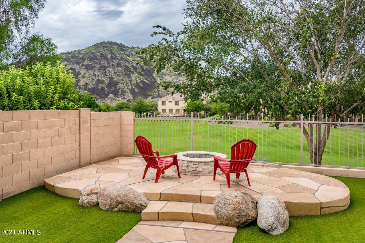 26216 N 54th Ave., Phoenix, AZ 85083