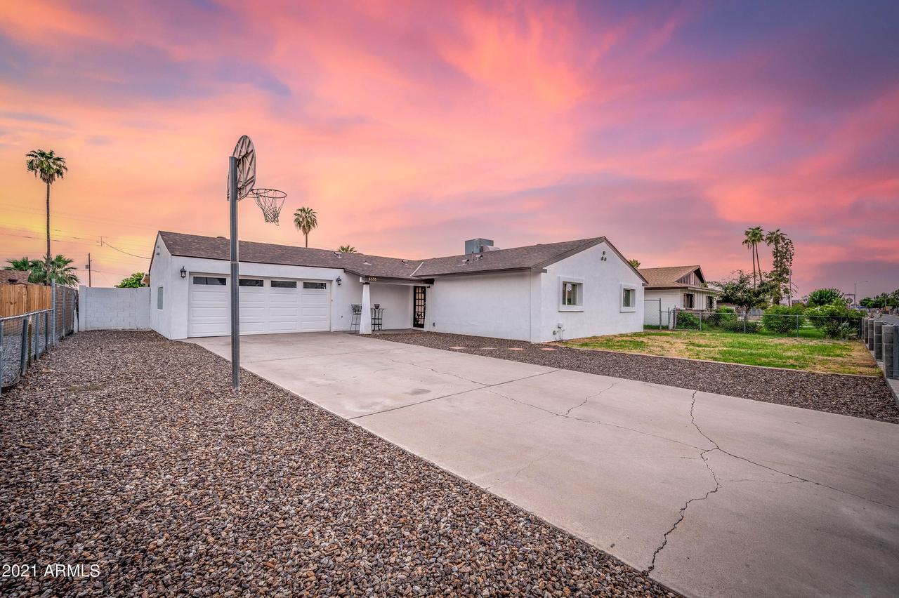 6535 W Heatherbrae Dr., Phoenix, AZ 85033