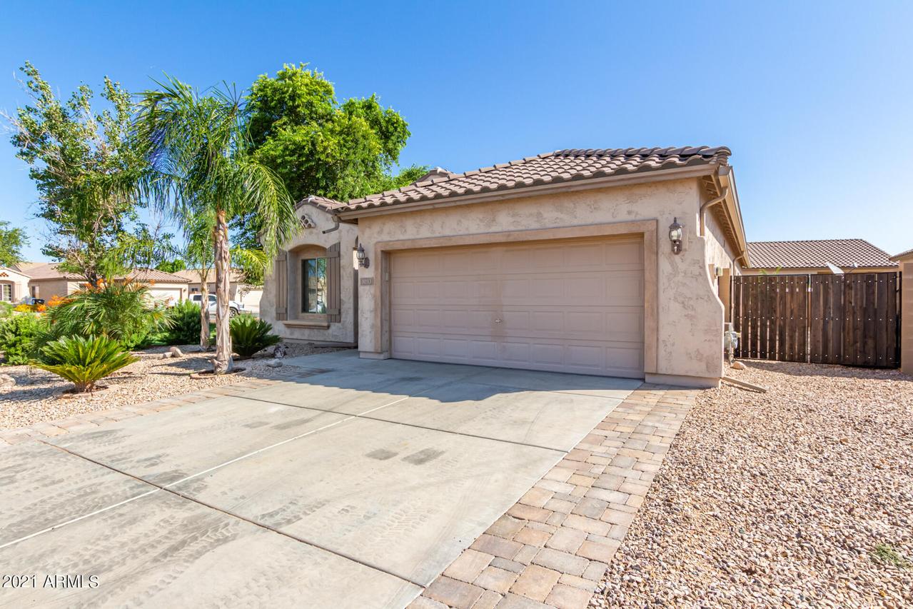 5033 S Chamberlin, Mesa, AZ 85212