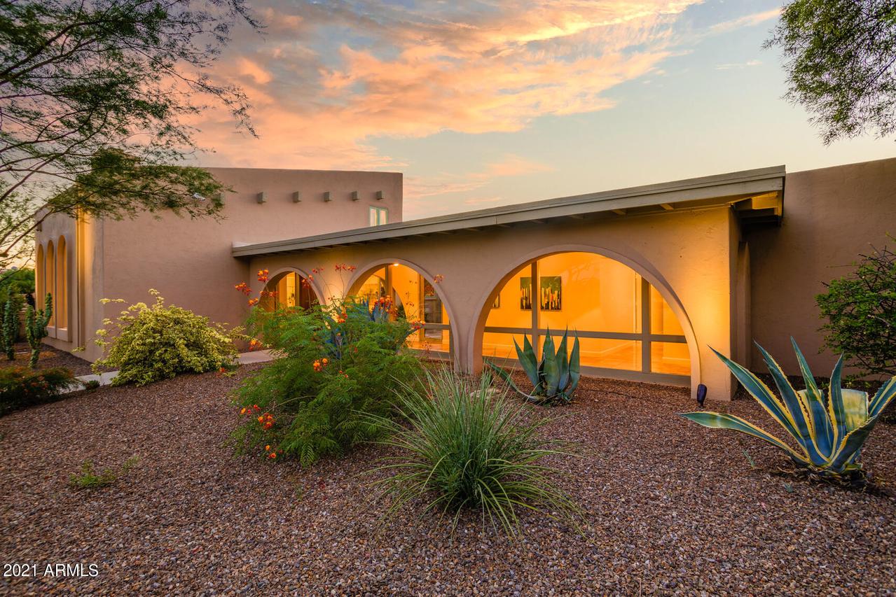 6040 N 22nd Pl., Phoenix, AZ 85016