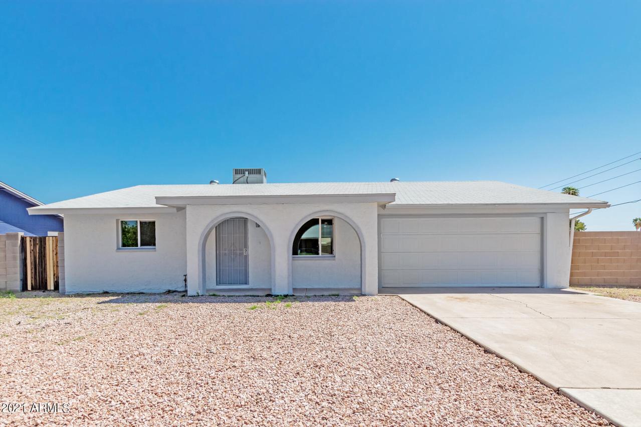 13001 N 29th Pl., Phoenix, AZ 85032