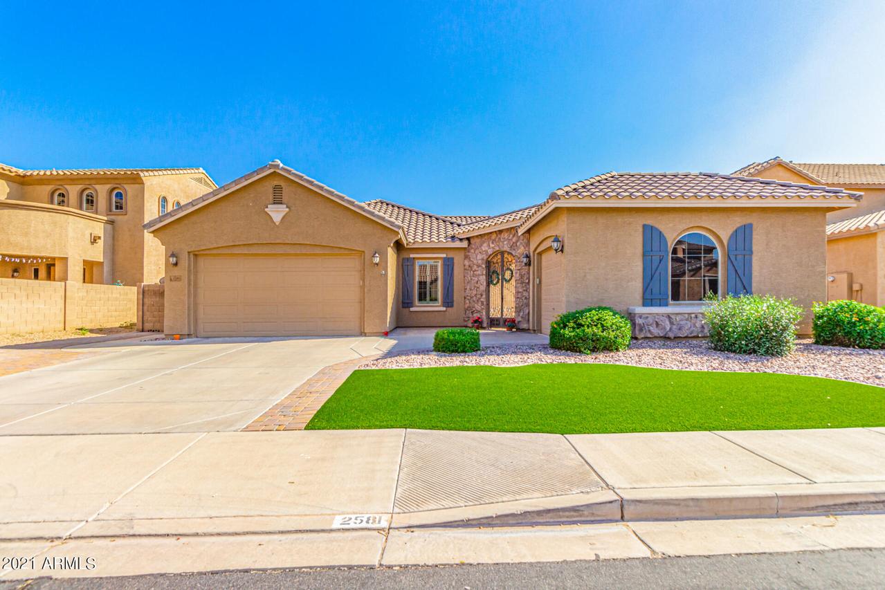 2581 E Wisteria Dr., Chandler, AZ 85286