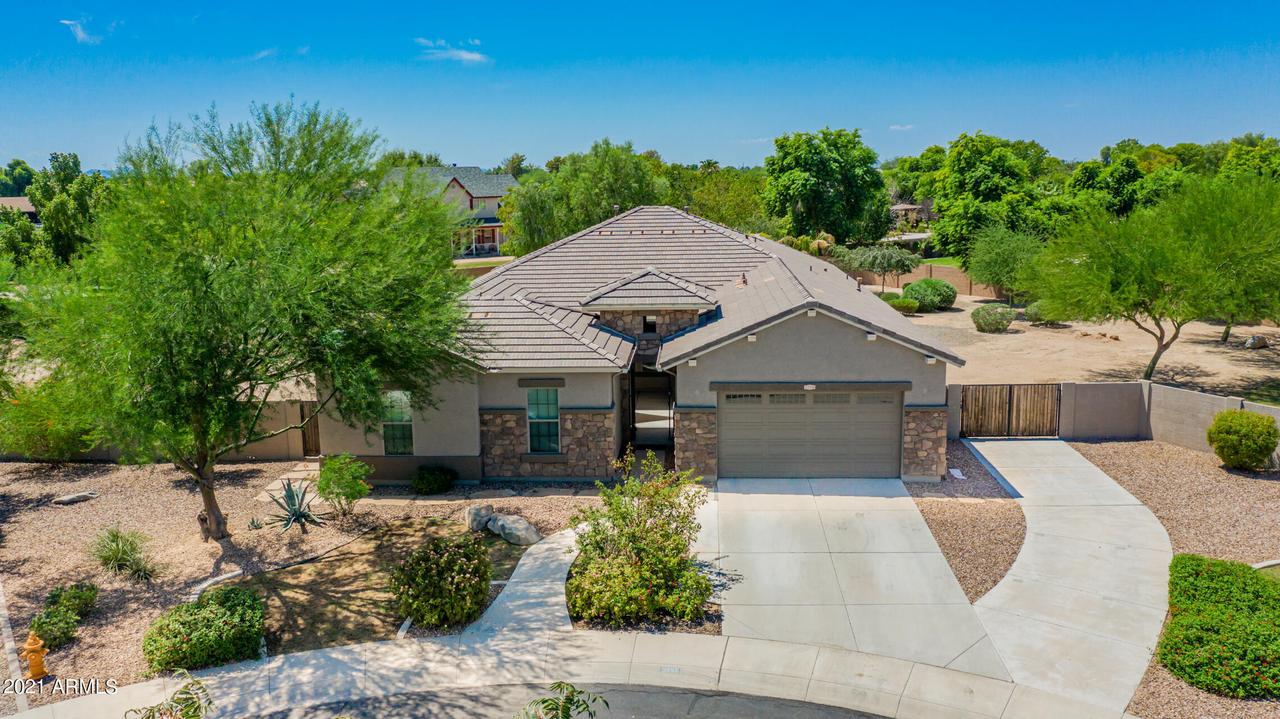 5250 S Topaz Pl., Chandler, AZ 85249
