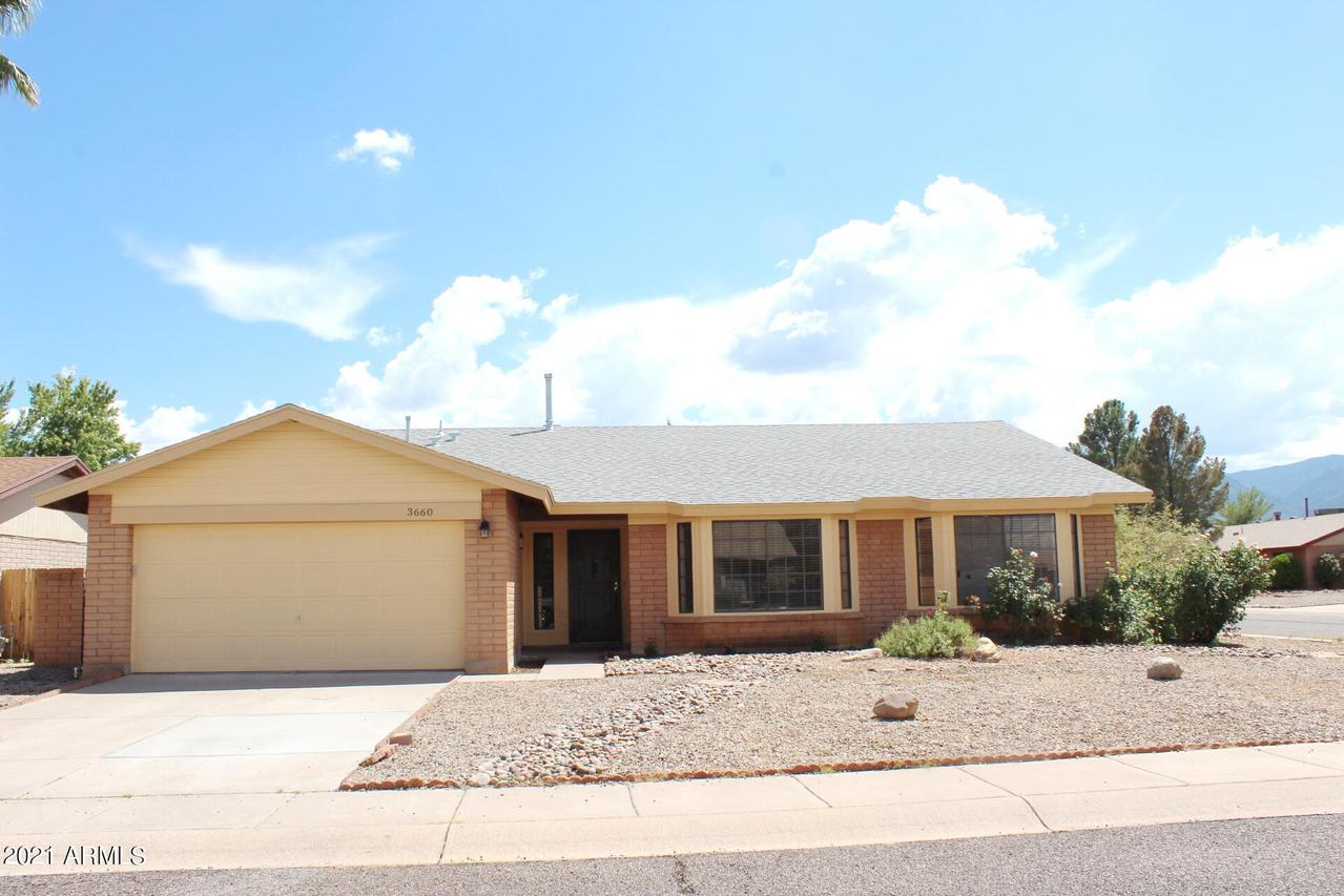 3660 Osprey Dr., Sierra Vista, AZ 85650
