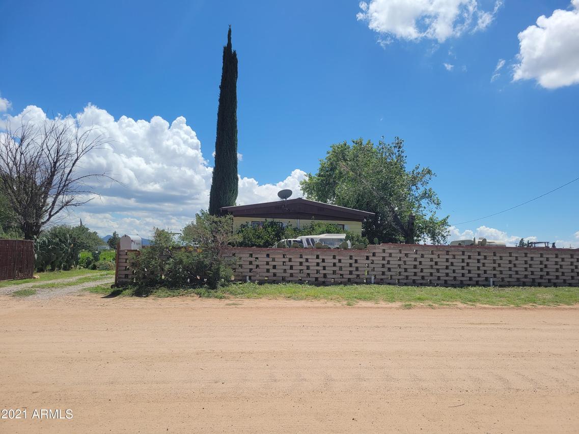 9890 E Cana St., Hereford, AZ 85615
