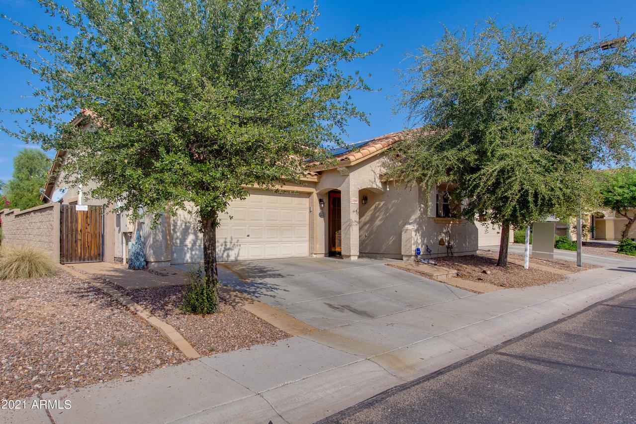 15902 N 170th Ln., Surprise, AZ 85388