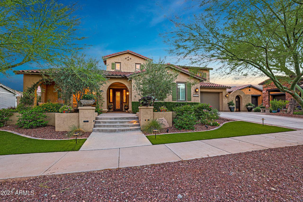 21365 W Mule Deer Way, Buckeye, AZ 85396