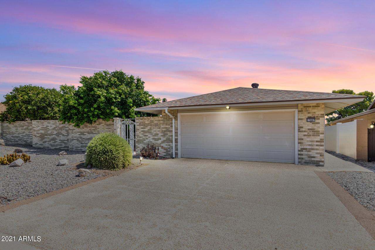 17407 N Lindgren Ave., Sun City, AZ 85373