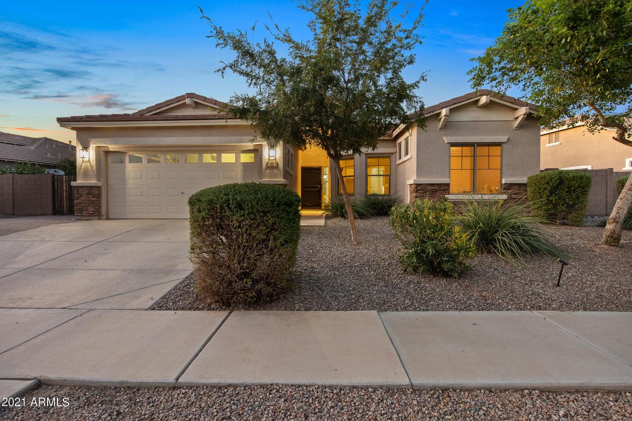 2972 E Ironside Ln., Gilbert, AZ 85298