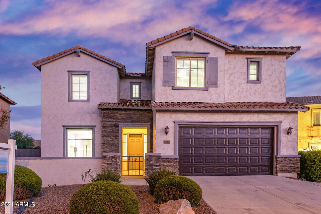 6903 S Black Hills Way, Chandler, AZ 85249