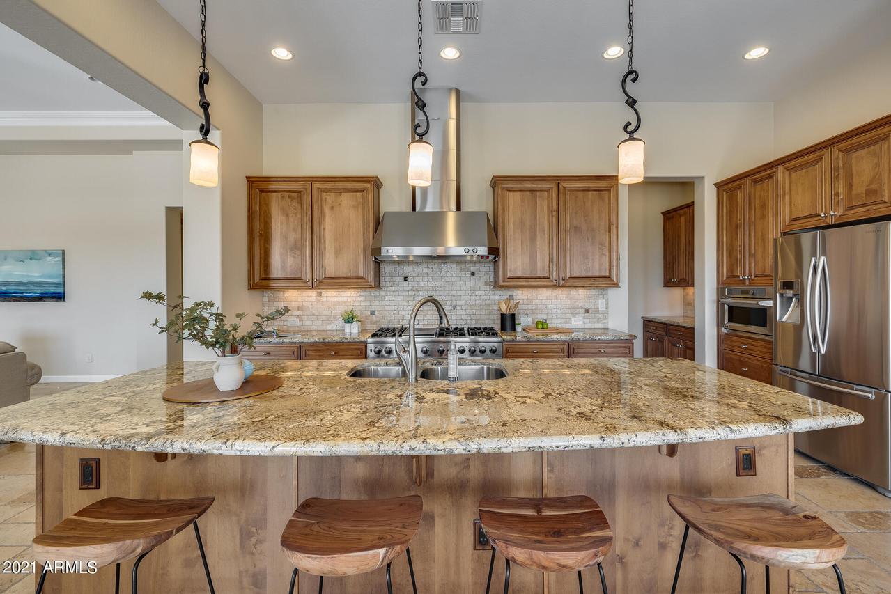 16401 W Monterey Way, Goodyear, AZ 85395