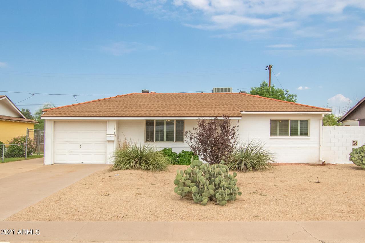 2908 W Charter Oak Rd., Phoenix, AZ 85029