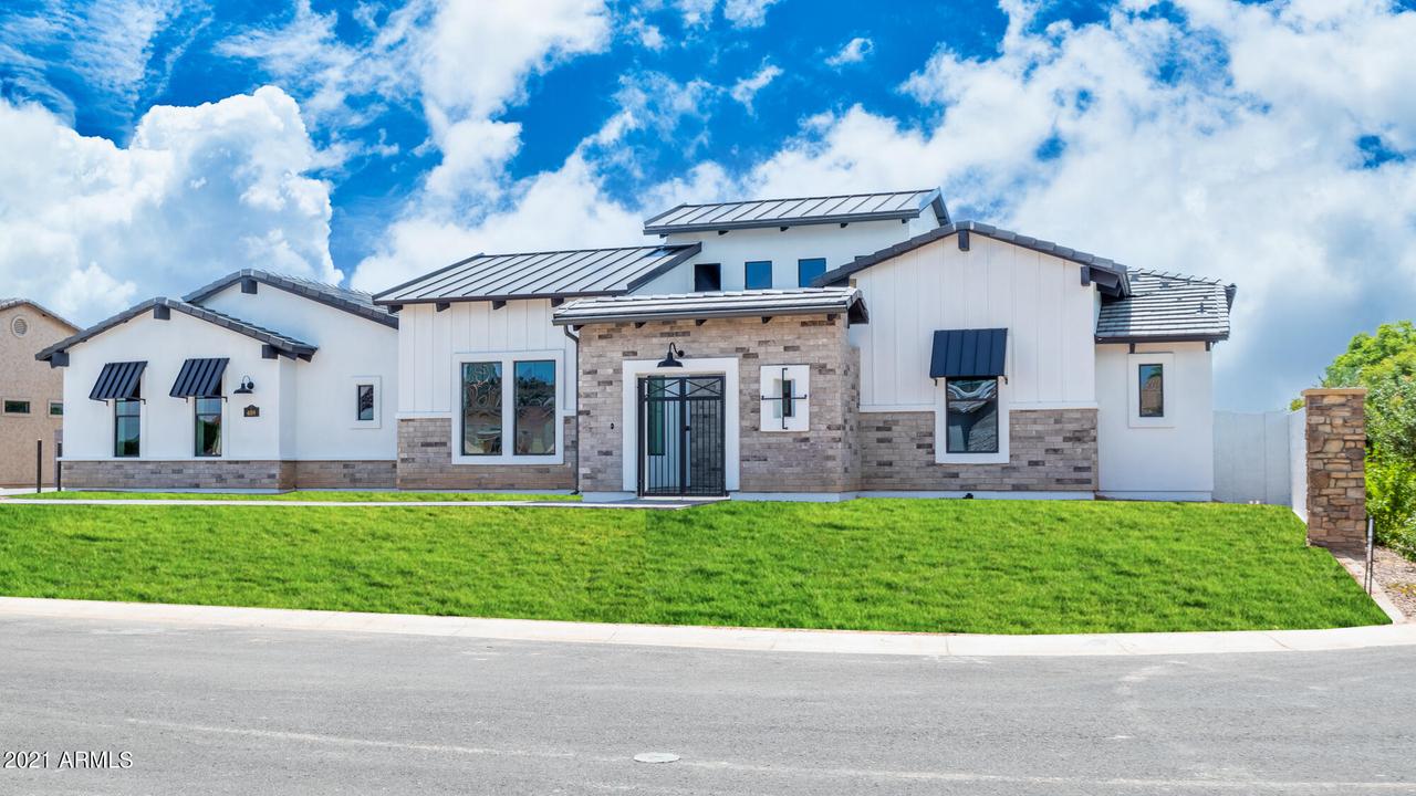 4009 E Minton Cir., Mesa, AZ 85215