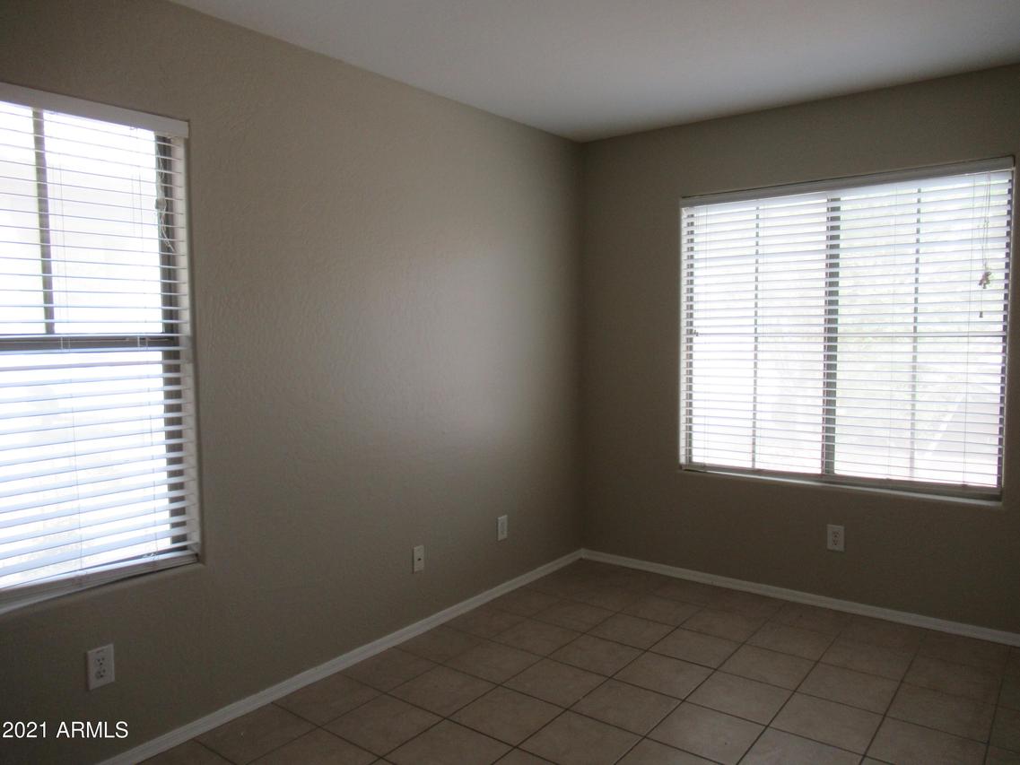 469 E Bradstock Way, San Tan Valley, AZ 85140